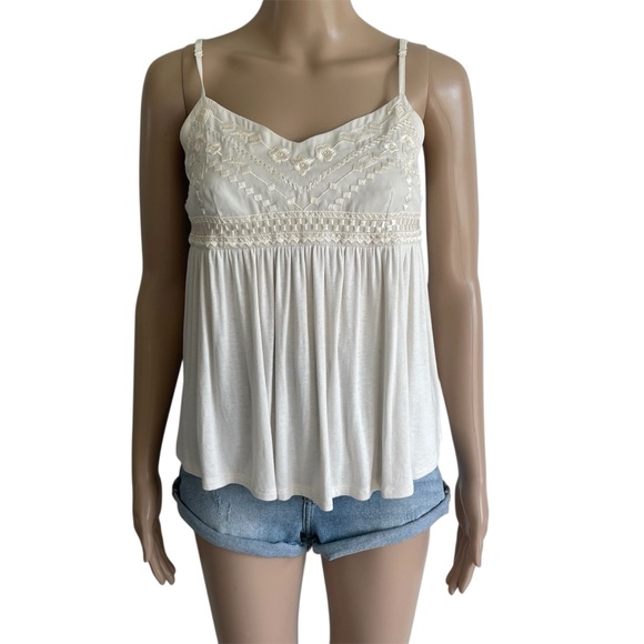 American Eagle Outfitters Tops - American Eagle Ivory Floral Embroidered Sweetheart Neck Boho Babydoll Tank Top
